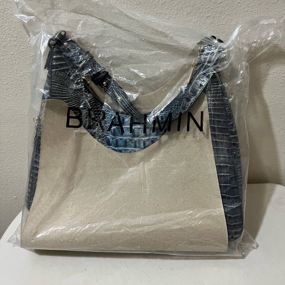 NWOT Brahmin Blue and Cream Women's Bag